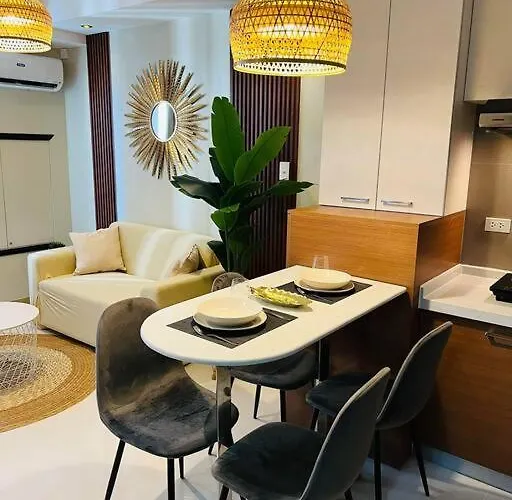 Highly Recommended La Nooq Mnl - Cozy 1br Skyline View In Mandaluyong شقة مانيلا